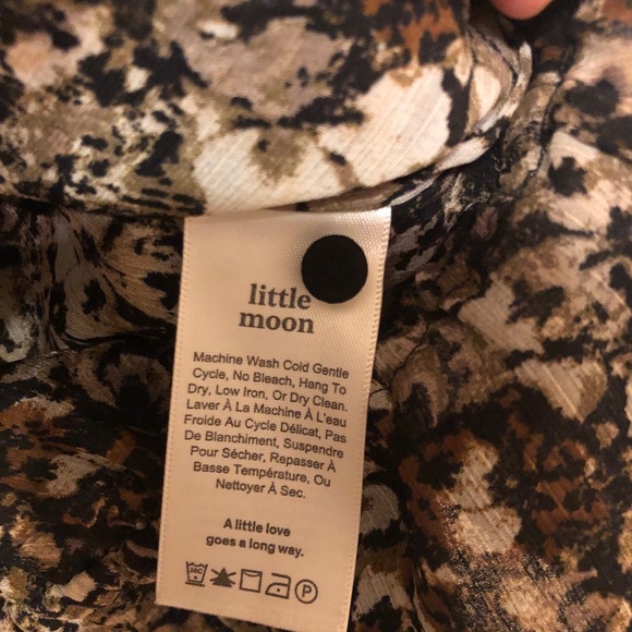 Aritzia Little Moon Lunaria Blouse Black Floral - Picture 8 of 8